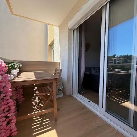 Renove Avec Balcon Et Parking Appartement *